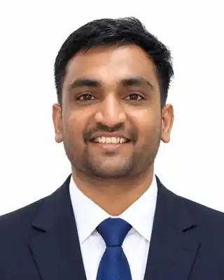 Shrey Jain — সিনিয়র এক্সিকিউটিভ